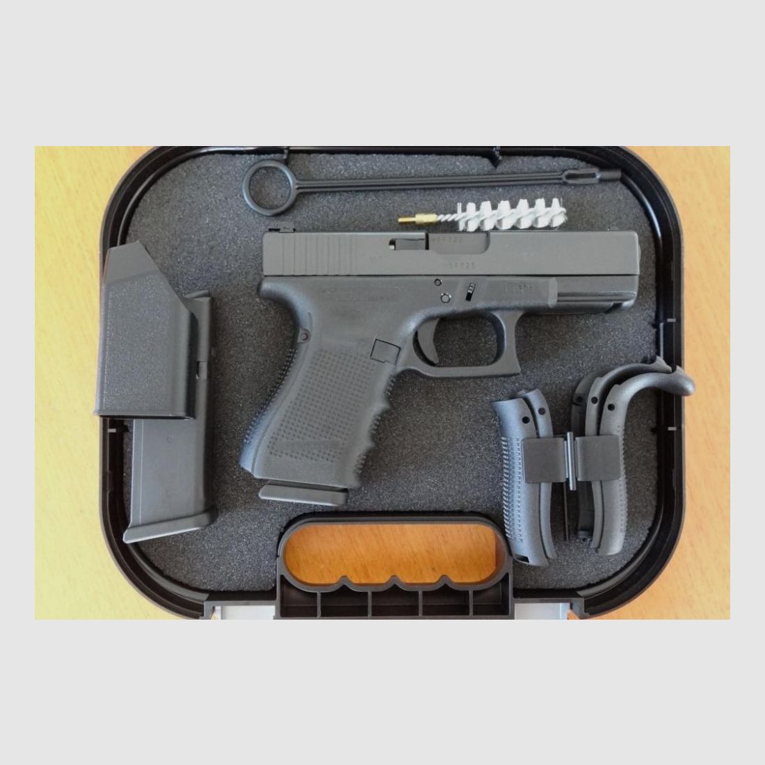 Glock 19. 4.Gen- Glock 19 4.Gen. Cal. 9mm