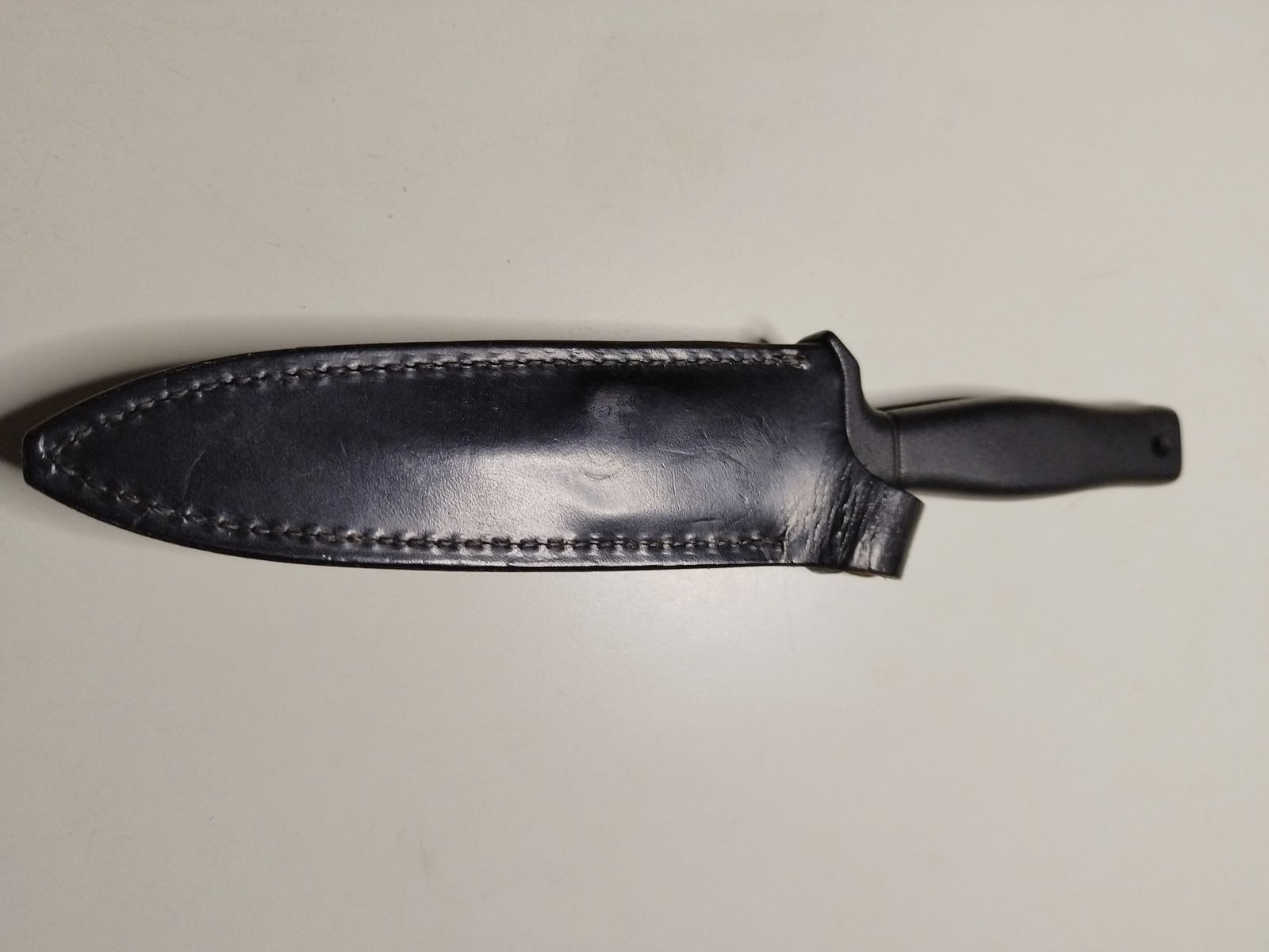 Coltello di alta qualità GERBER COMMAND 1 con fodero in pelle con clip