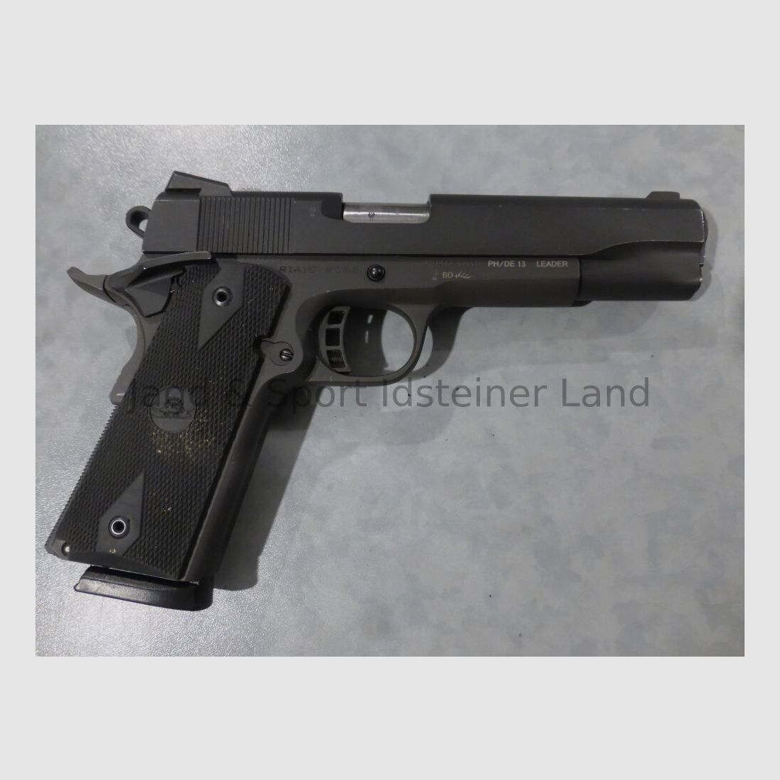 Rock Island Armory 1911