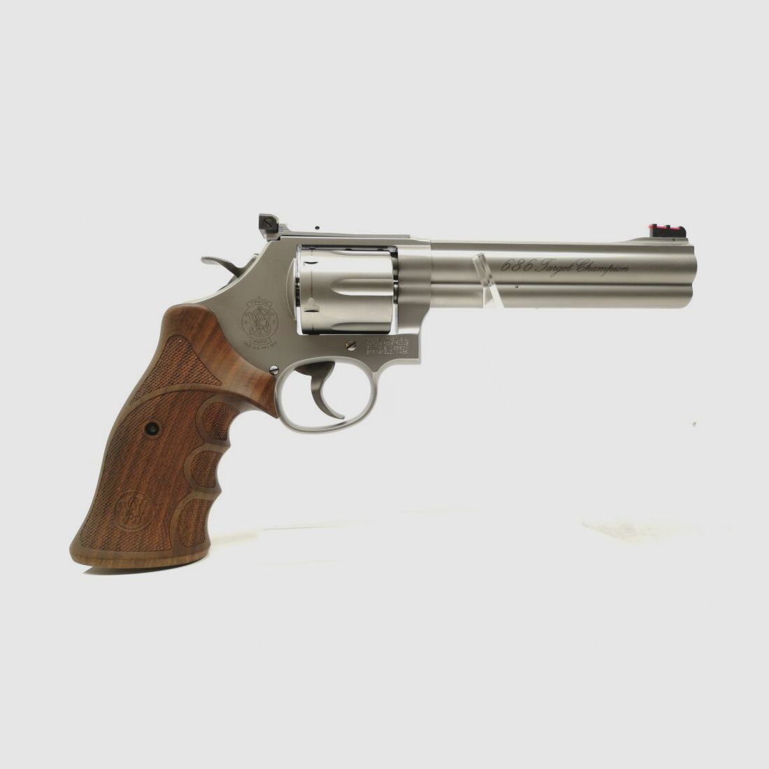 Smith & Wesson 686-6 Target Champion - v. Accessories