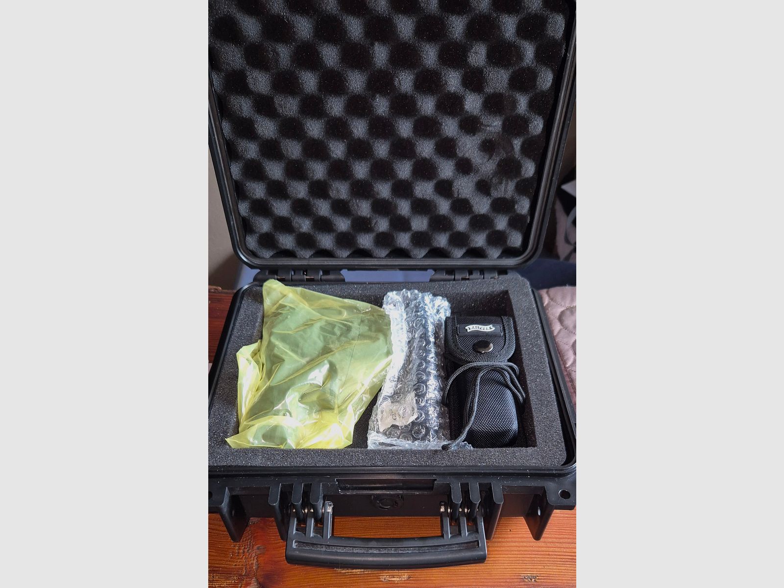 Blank firing gun Walther P22