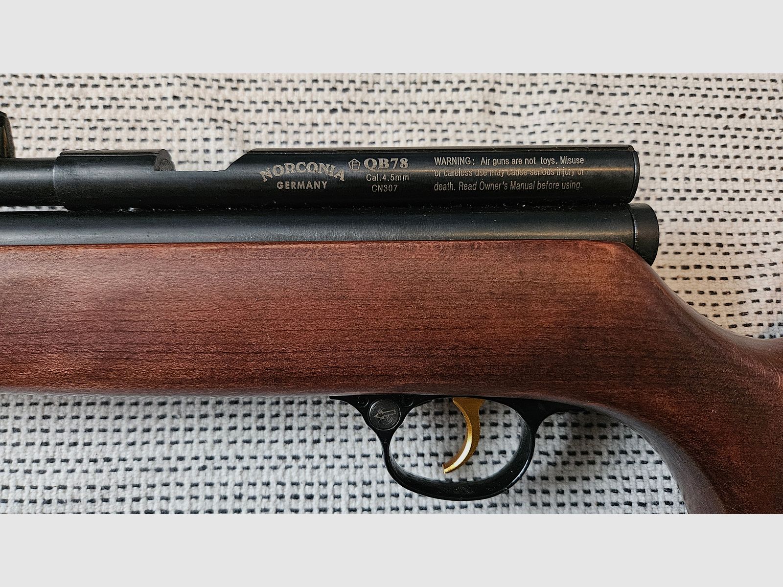 Norconia QB78 CO2-Luftgewehr Kaliber 4,5mm – inkl. Zubehörpaket