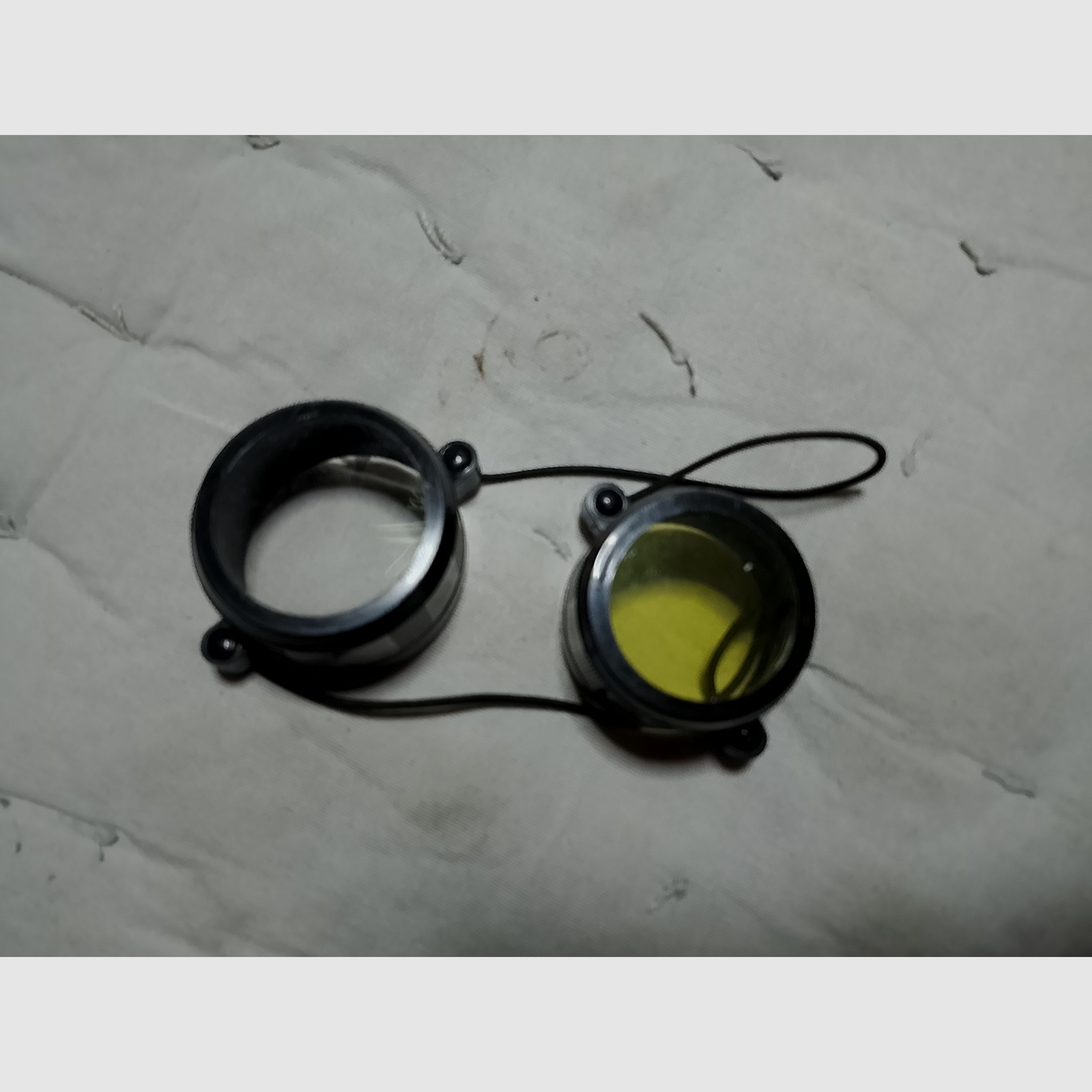 2 x Schutzkappen gelb klar Zielfernrohr Gummiband Kappen Fernglas Fernrohr Staubschutzkappen Okular Schutz Klarsicht