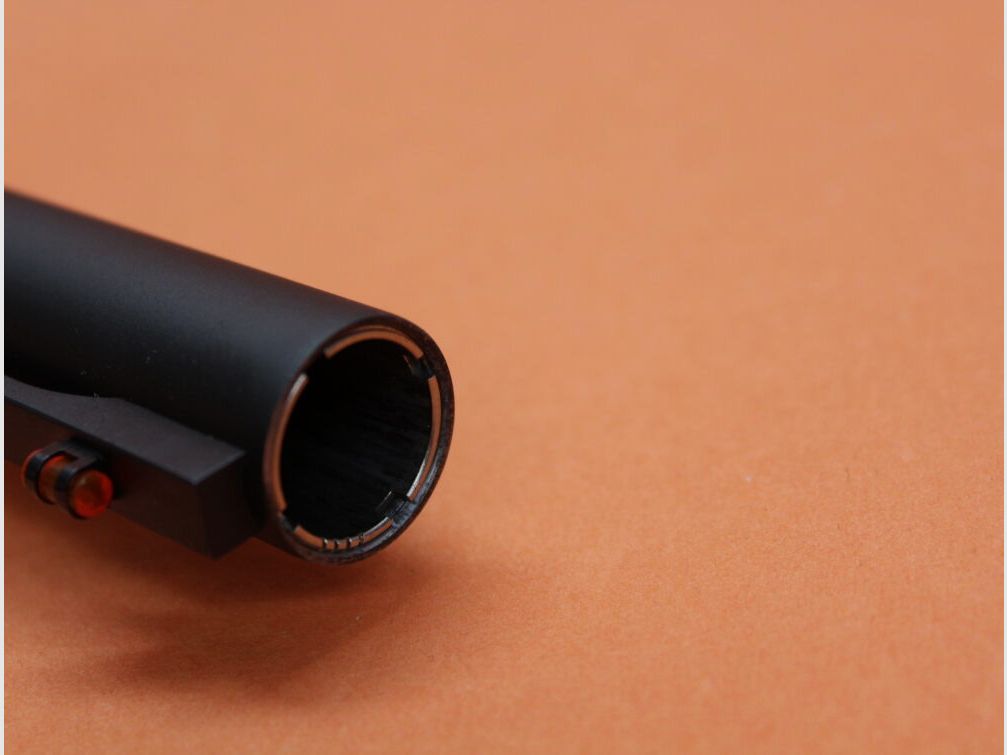 Benelli VsRep.Flinte 12/89 Benelli SuperNova hunting (pump-action shotgun) 24"/61cm barrel/ multichoke