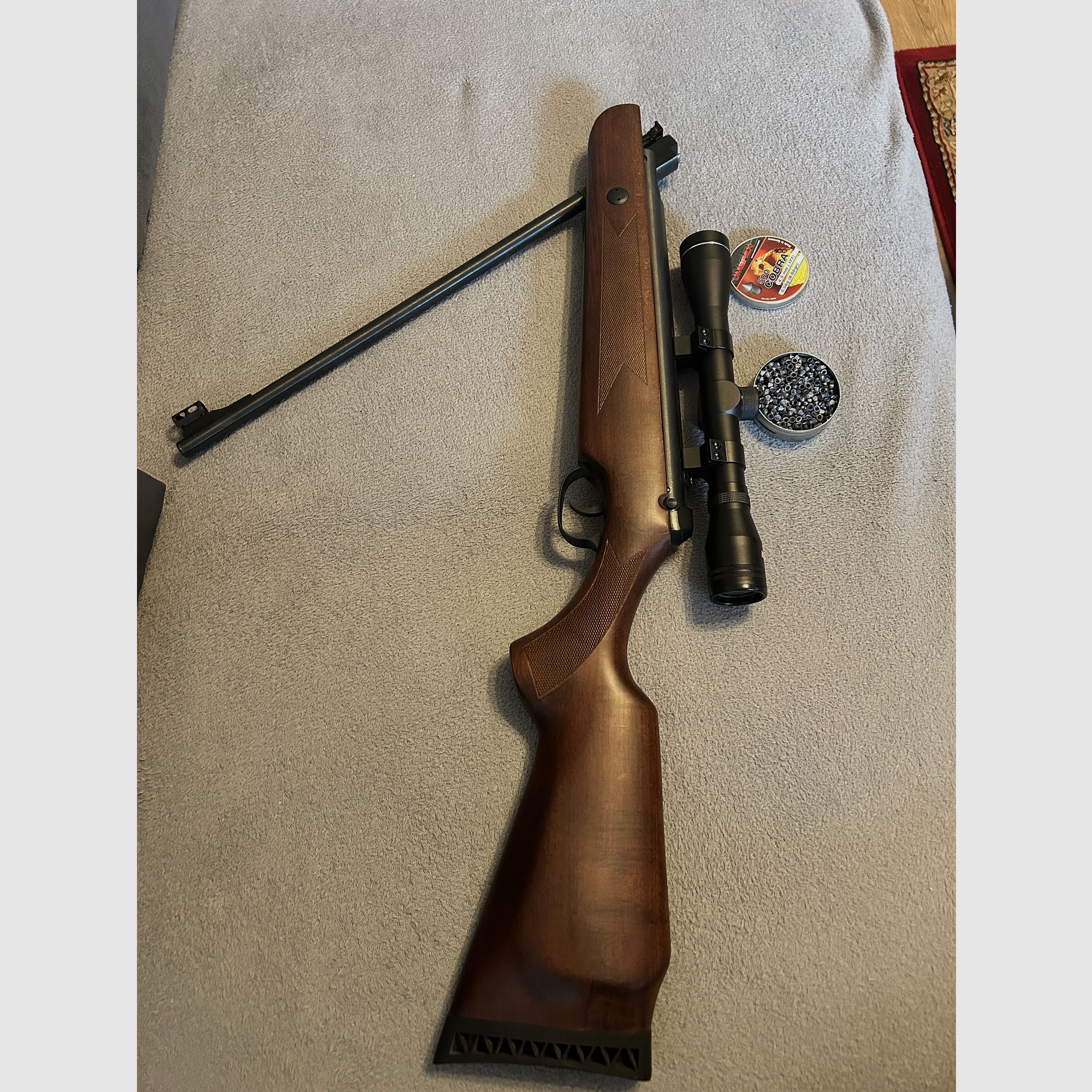Hämmerli Hunter Force 600 4,5 MM mit Munition Und Zielfernrohr  VB