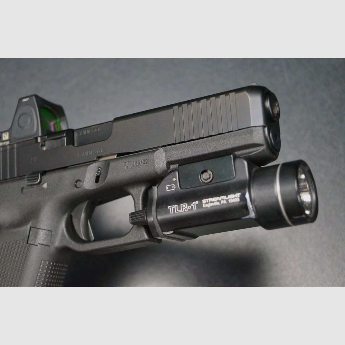 Glock 17 Gen5 Trijicon TLR1, afbeelding 2 van 6