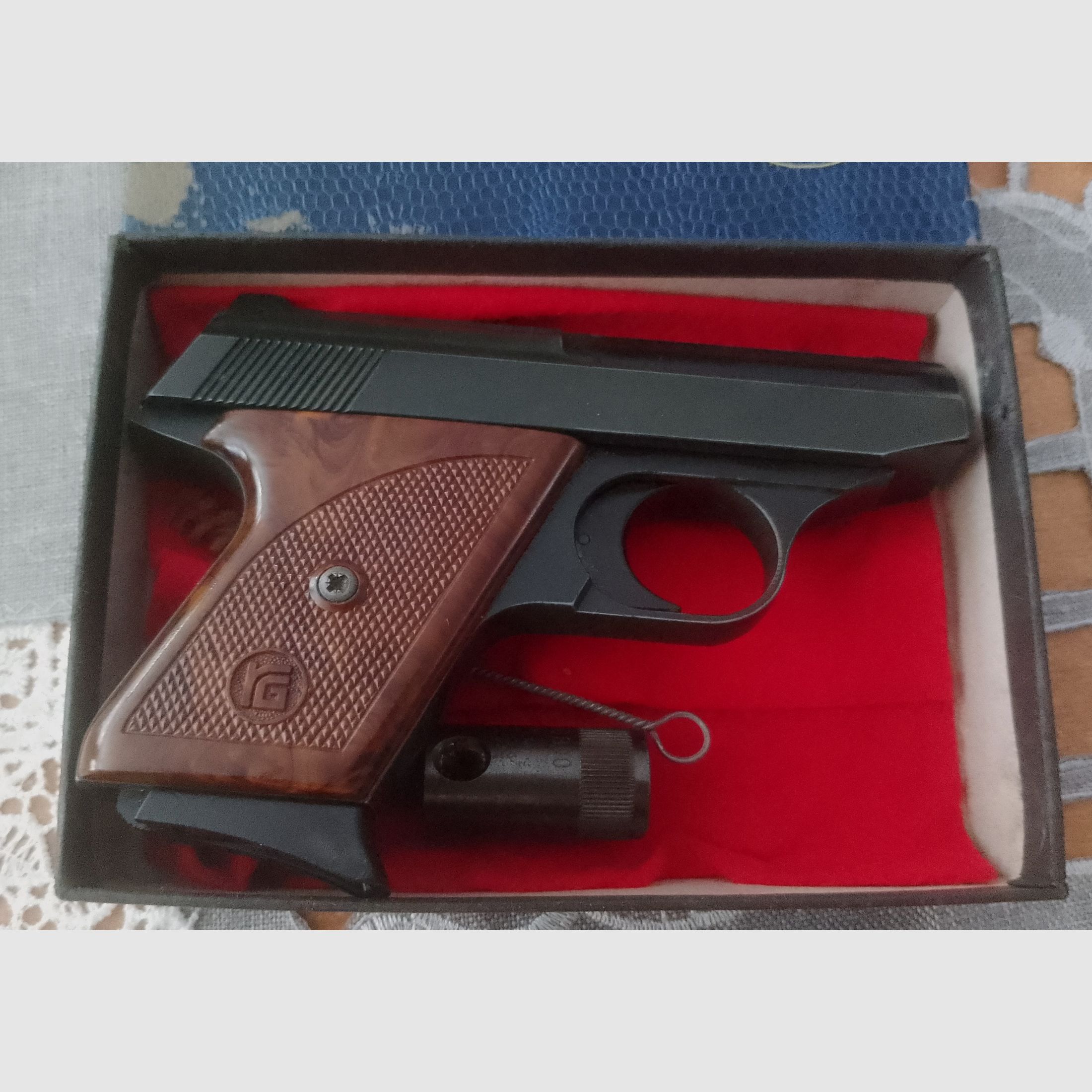 Seltene Röhm RG 8 im Kaliber 8 mm Knall/ PTB 412 mit OVP!