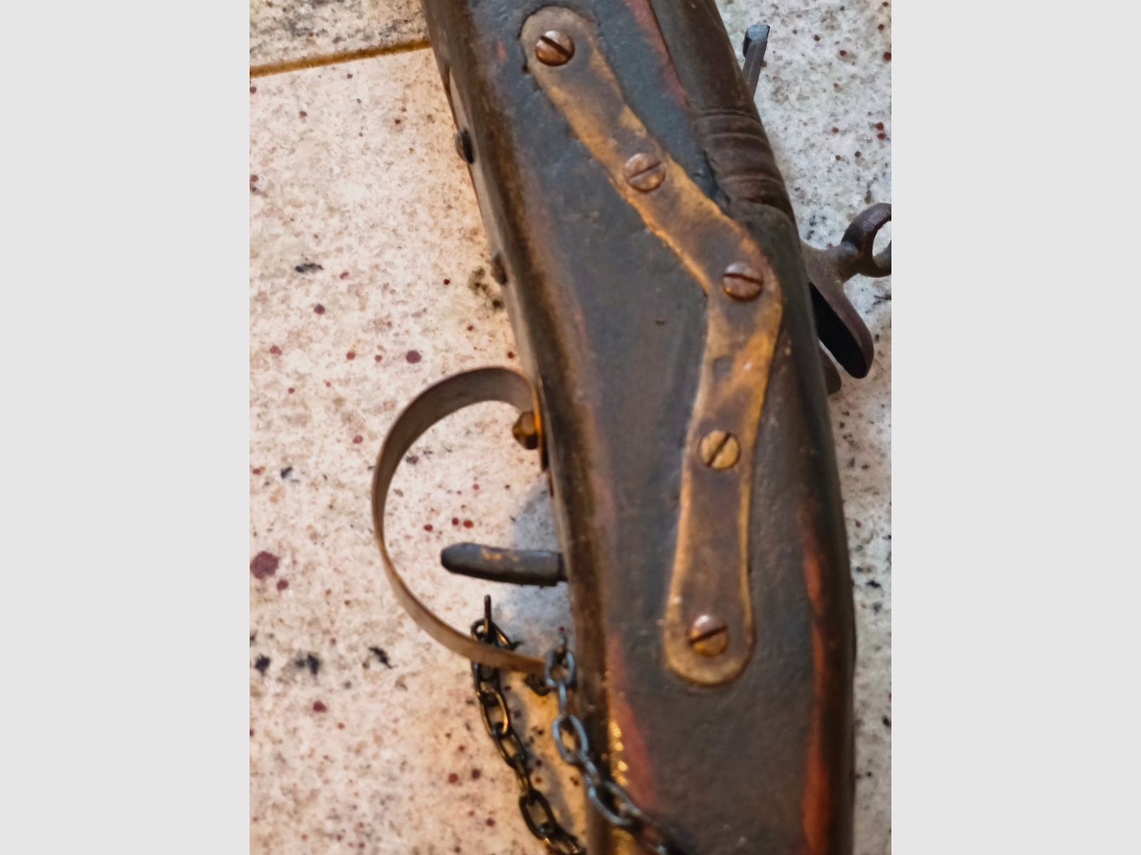 Steinschlossgewehr mit Bajonett und Puntze