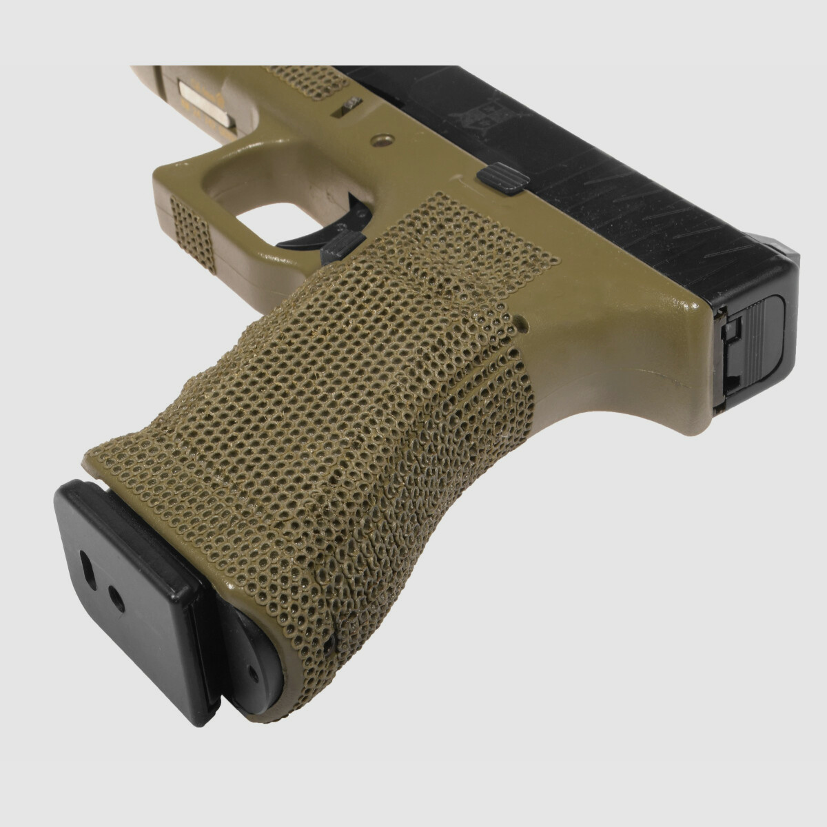 P05 GBB Airsoft Pistole in Oliv | Delta Armory