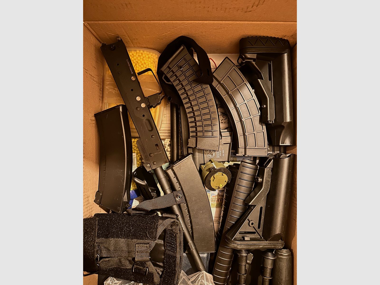 Ersatzteile AK, M4, Magazine, Zwiebeln BB vieles mehr 