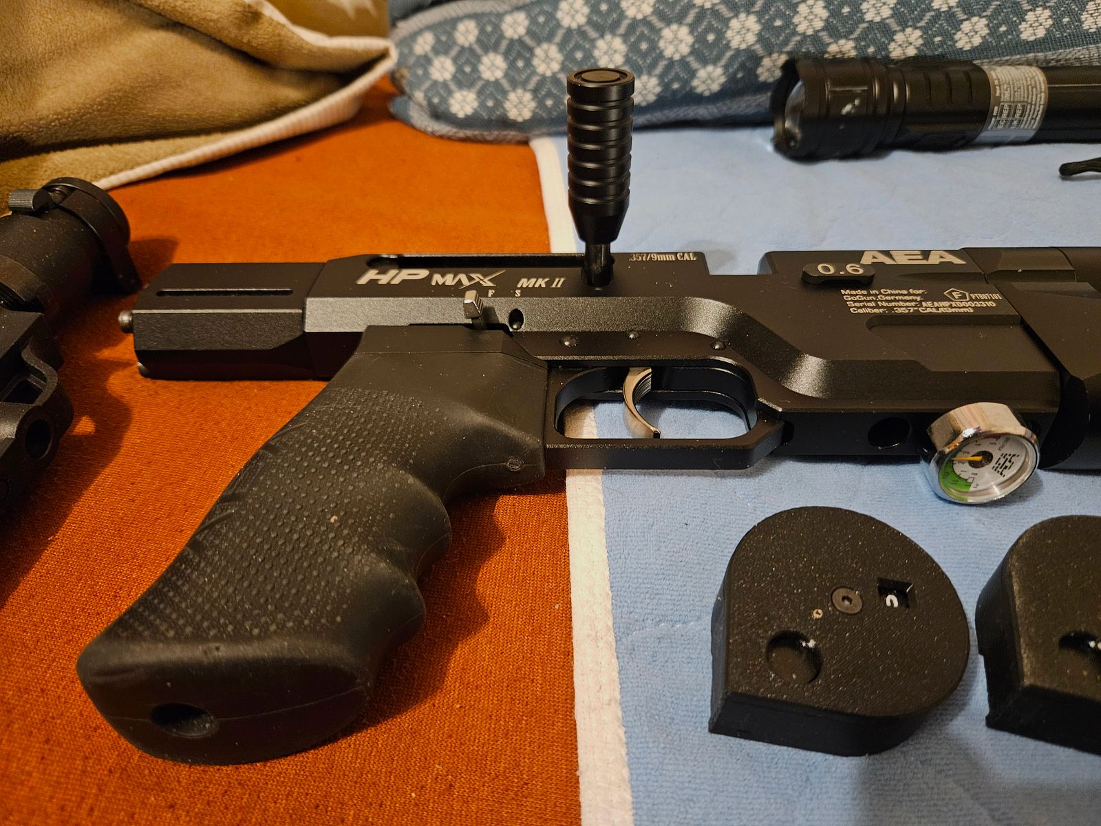 HP Max MK2 as good as new with accessories