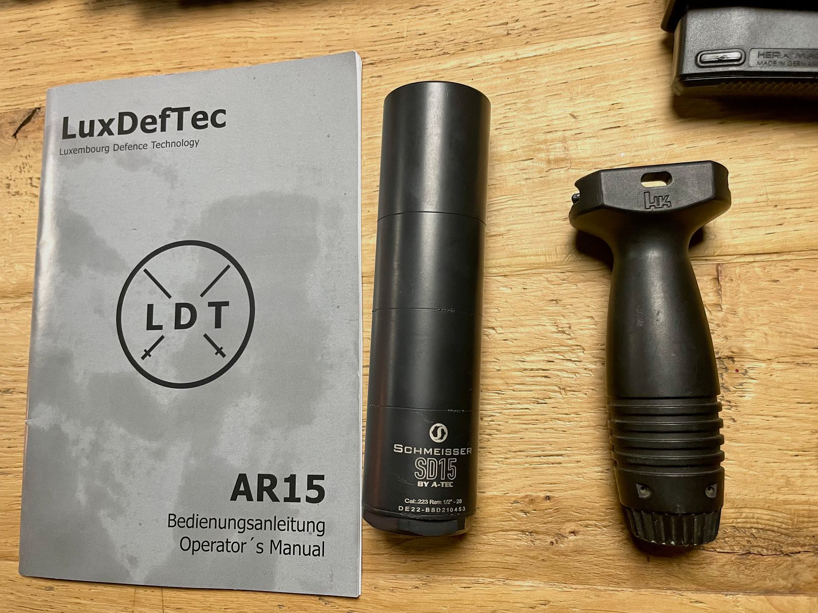 LuxDefTec LDT AR15 L4S .223Rem in 10,5" - jagdlich inkl. Schmeisser Schalldämpfer SD15 und Zubehör