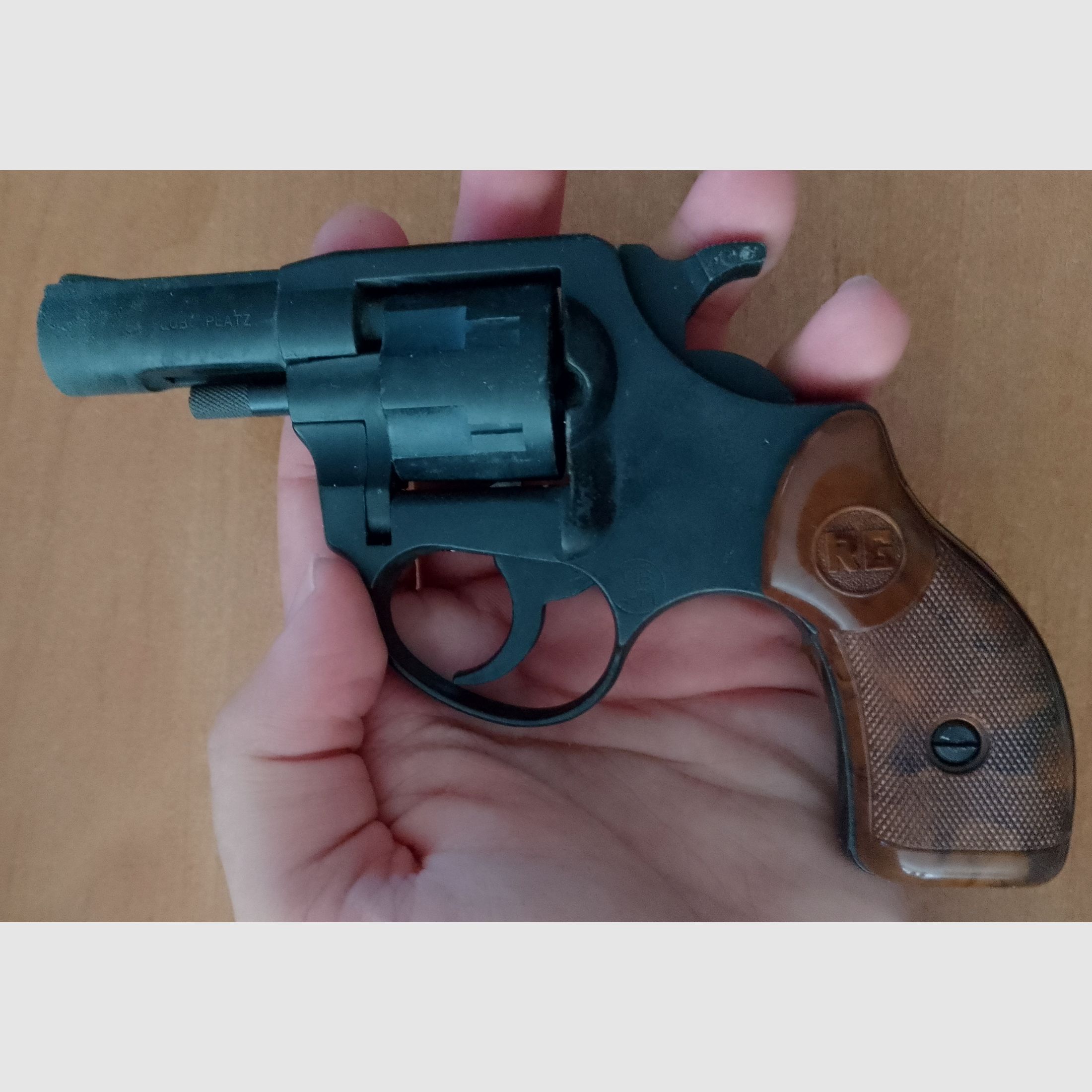 Raro Röhm RG 76 con el primer PTB 4-71 en calibre 6 mm de detonación