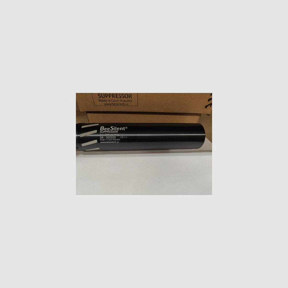 Schalldämpfer Beesilent für alle Kaliber 195mm von 22LR bis 338 Lapua ohne Adapter geliefert