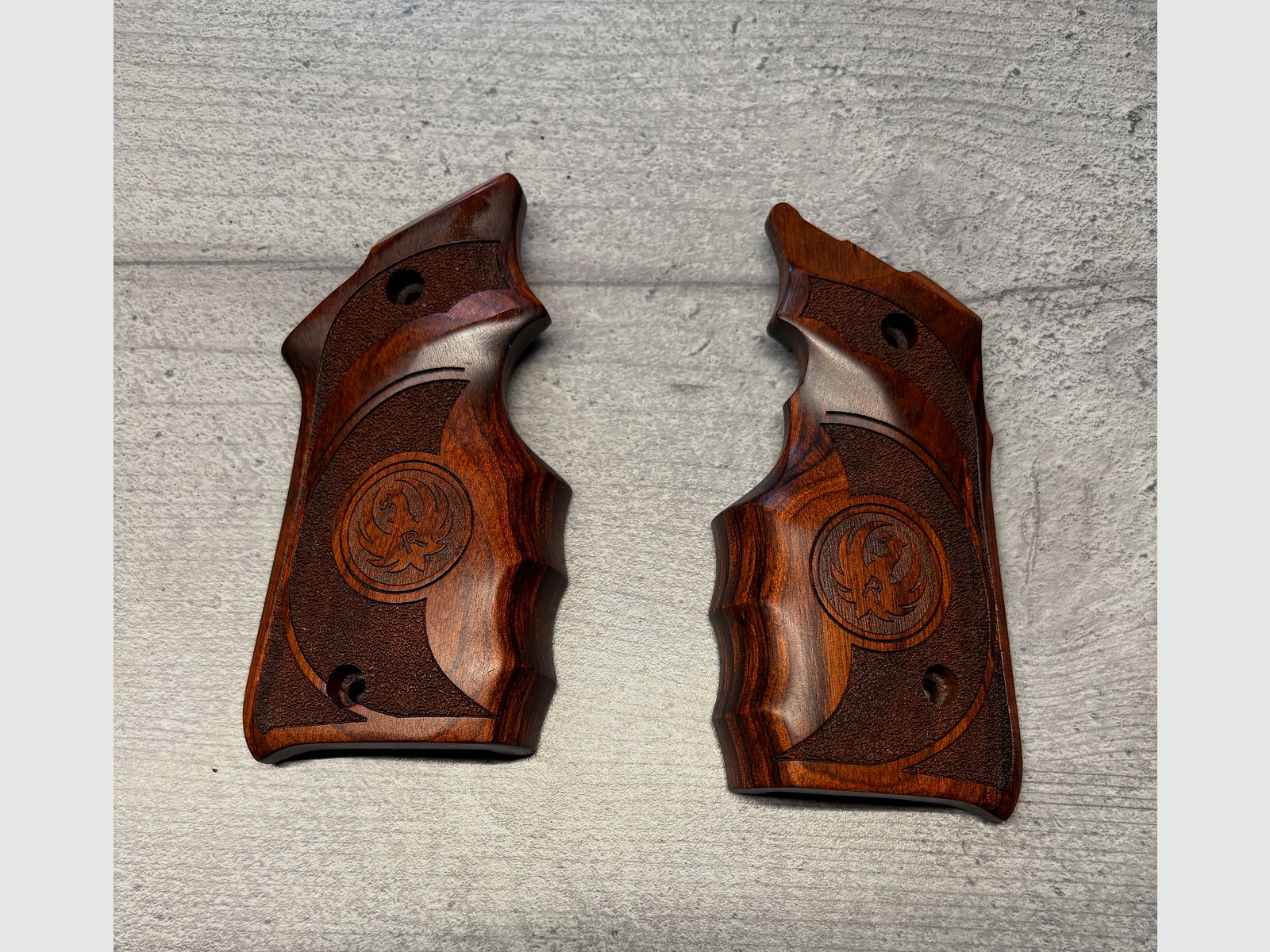 Griffschalen für Ruger Mark IV