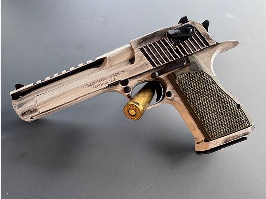 Desert Eagle .44 Mag. Magnum Reseach
