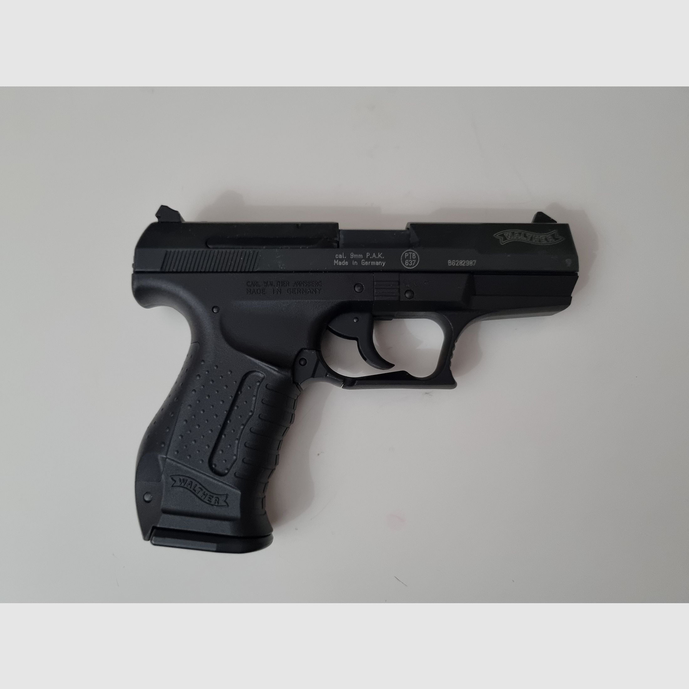 SSW Walther P99 9mm Knall