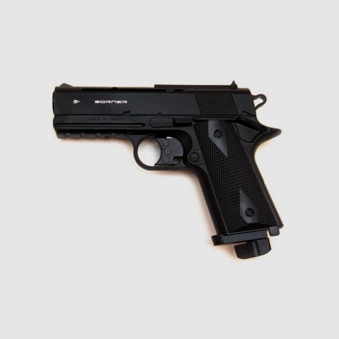 Pistolet CO2 culasse fixe BORNER WC 401 Cal. 4.5mm BB's, image 3 sur 3