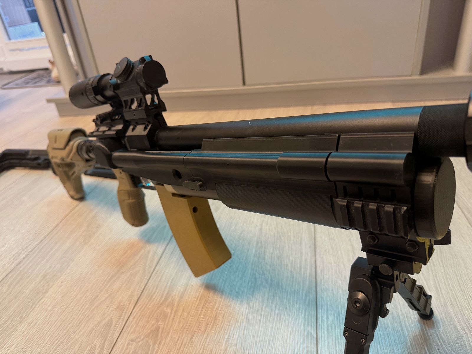 AEA HP-Max MK 1 Kal. .35 9mm F-Luftgewehr Pump-Action, RED-DOT i składany powiększacz 1-5x (Magnifier), Taktyczny, FAB-Stock, Donny FL, dwójnóg tactical