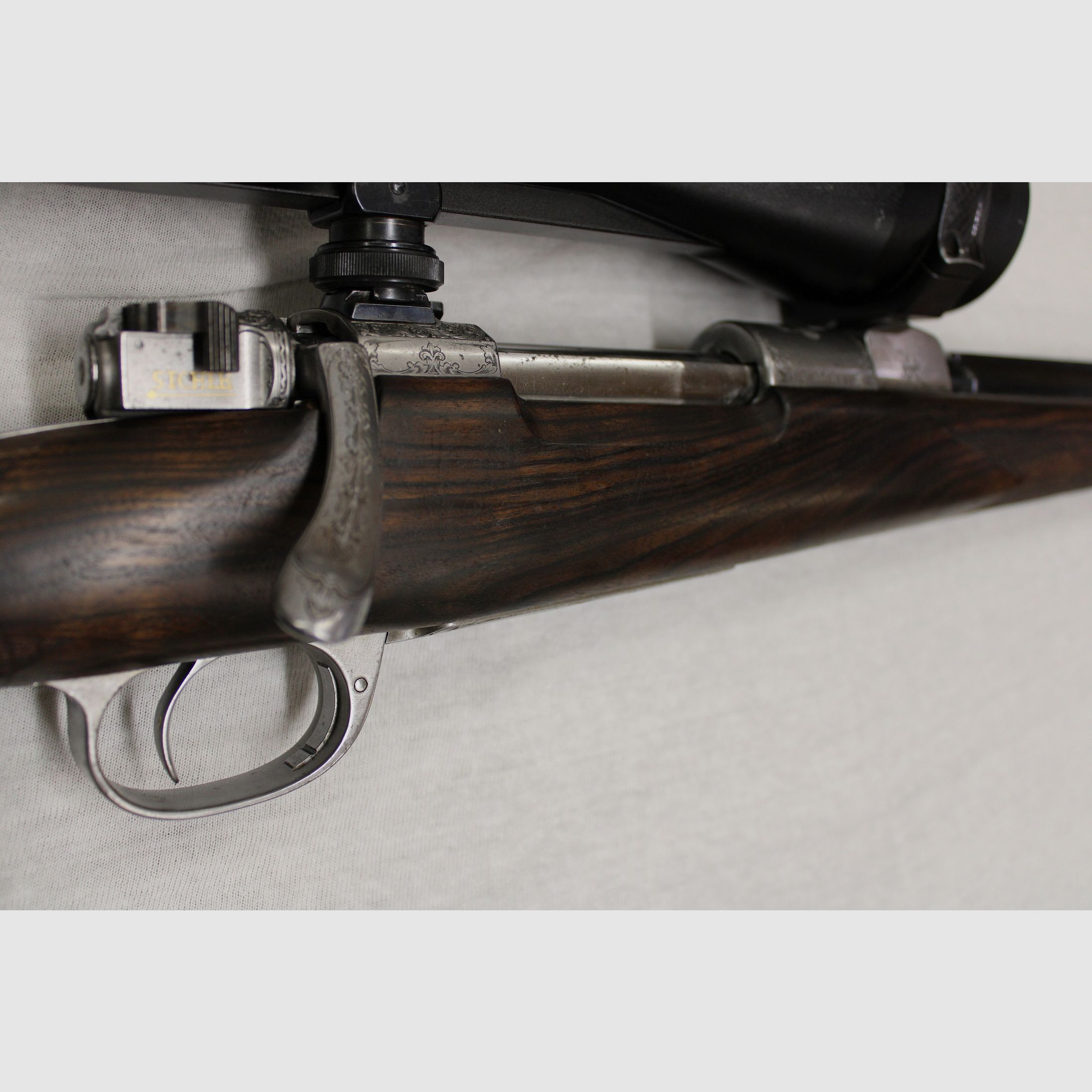 Bolt-action rifle Mauser DWM Luxus rifle 9,3 x 62 Keiler rifle with engraving rarity Kahles 8 x 56 red dot sight