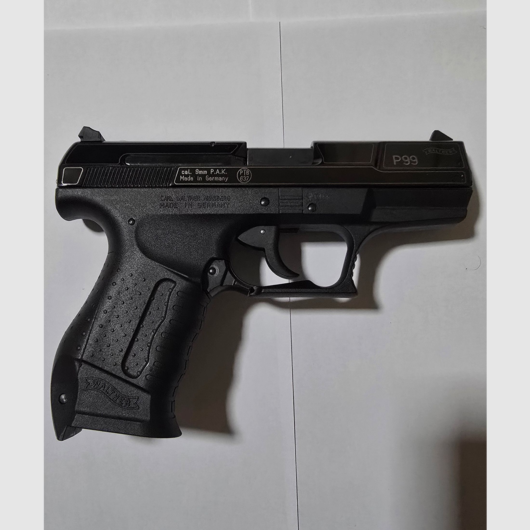 Walther P99 Sondermodell 2000 Millennium Schreckschuss