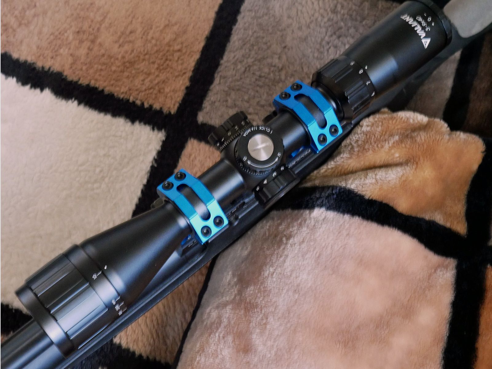 Kral Arms Puncher Nish S luchtgeweer kal. 5,5 mm met richtkijker, tas, Diana-pomp en demper - als nieuw -