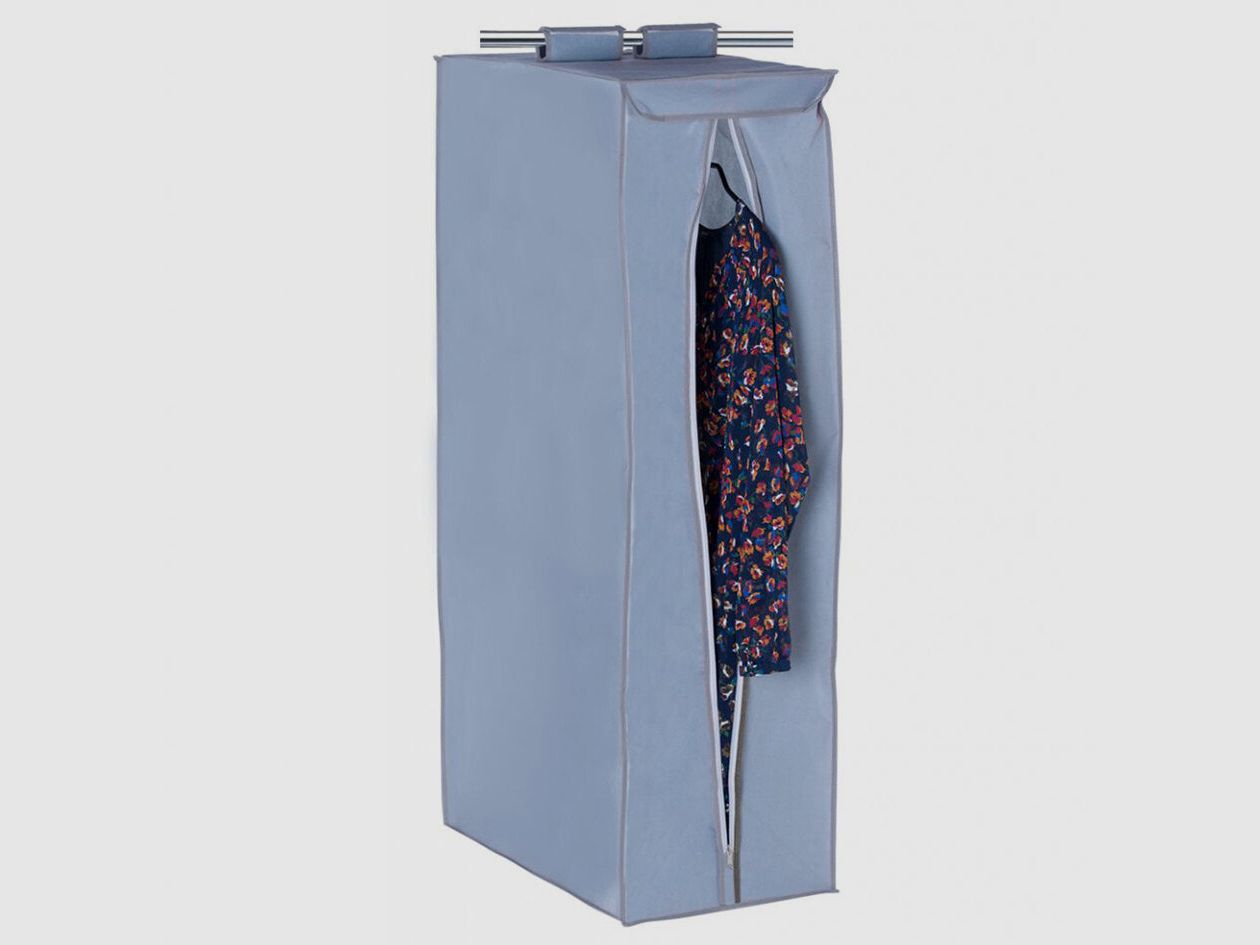 Armoire à vêtements