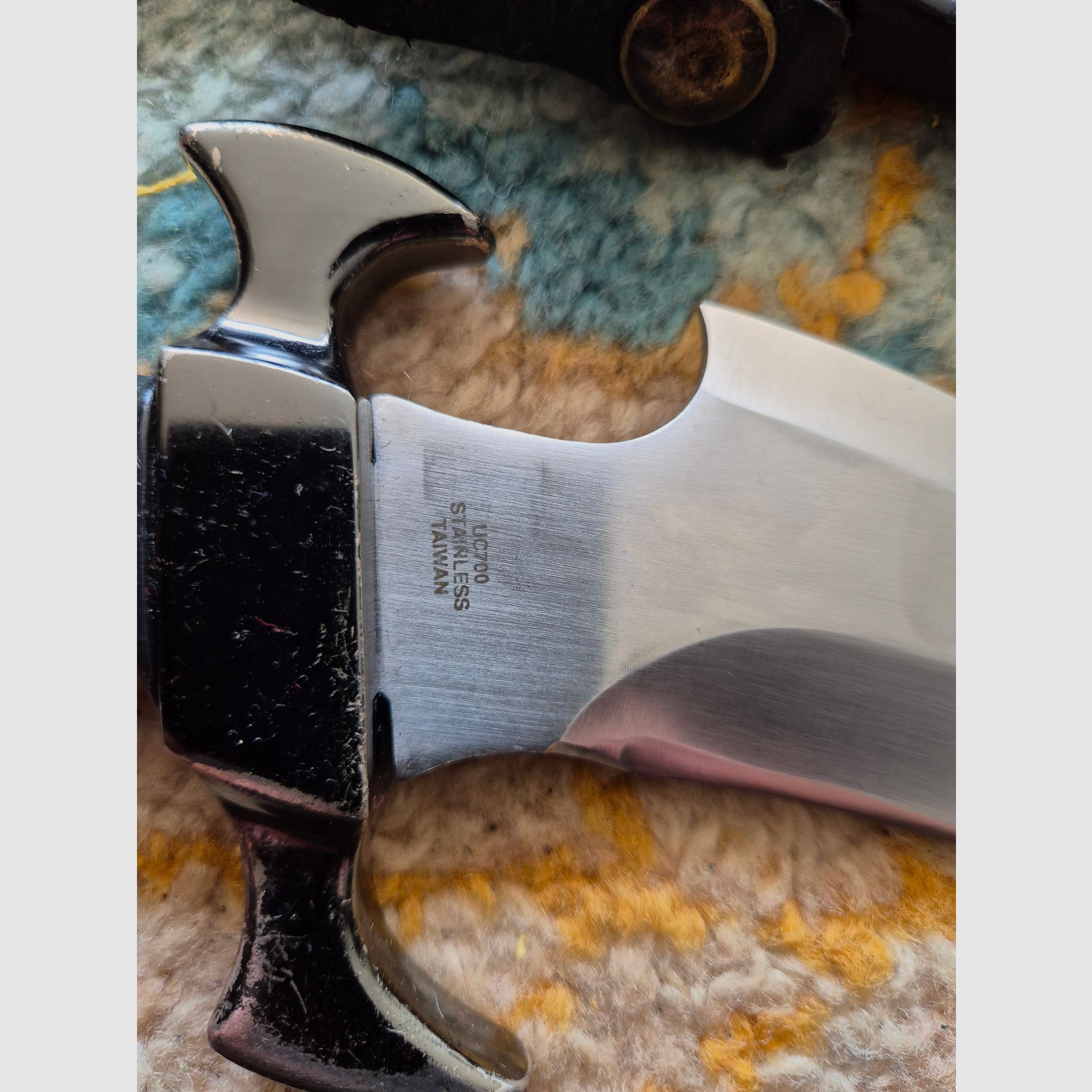 Hibben Knives Raven Custom Design Series Fantasy Fighter