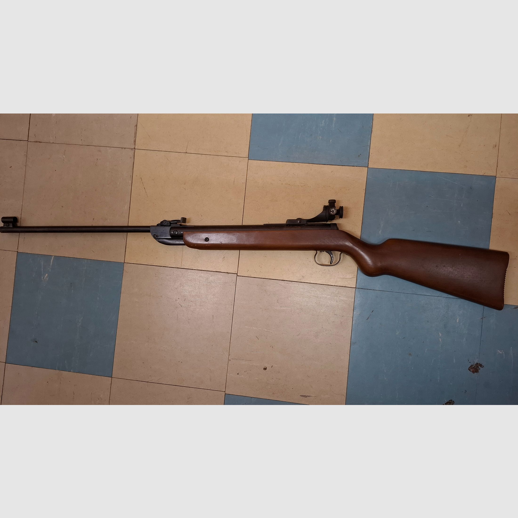 Luftgewehr Diana 27