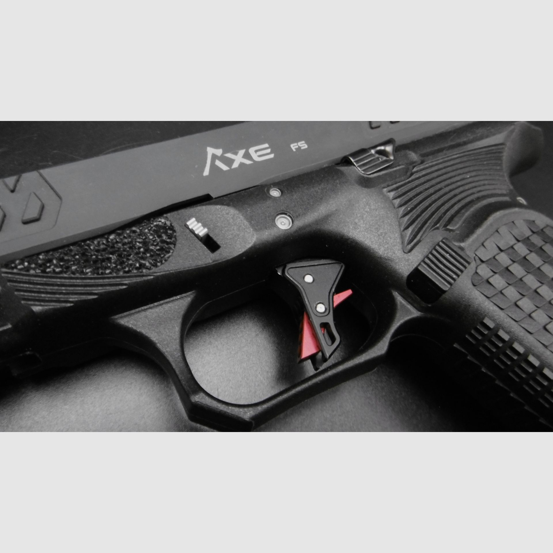 Pistole BUL AXE FULL SIZE CLEAVER Kal. 9 mm - SCHWARZ PVD, Bild 6 von 7