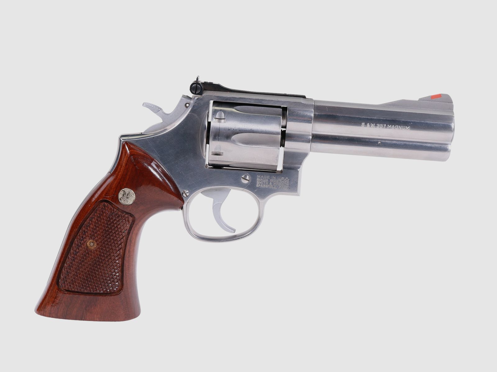 Smith & Wesson 686 4“, Kaliber .357Mag || Revolver