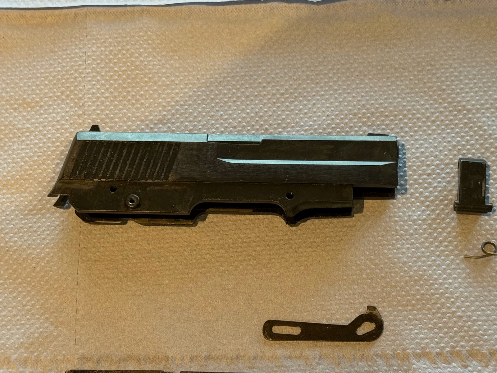 Röhm RG300 – Compact blank-firing pistol in caliber 6mm Flobert (PTB 327)
