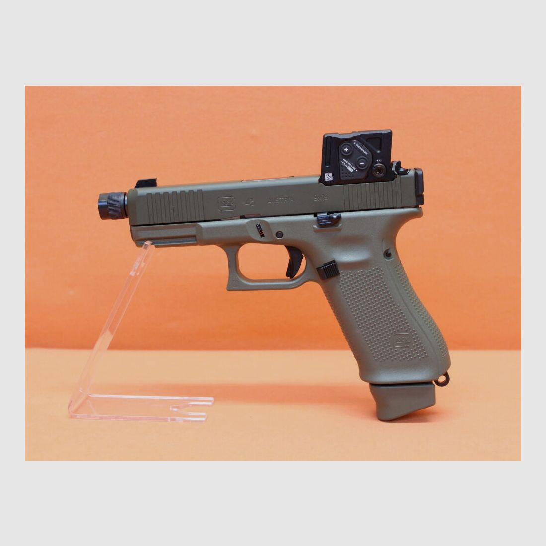 Glock Ha.Pistol 9mmLuger Glock45 Gen5 A-CUT Aimpoint COA Combo Hunter Edition OD Green with Red Dot Sight