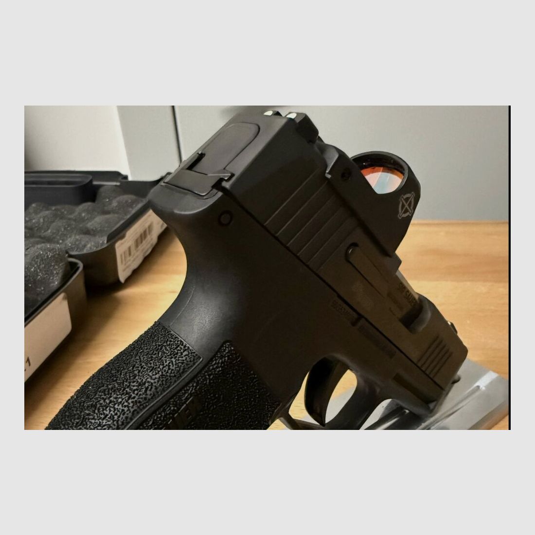 SIG Sauer P365 9mmLuger