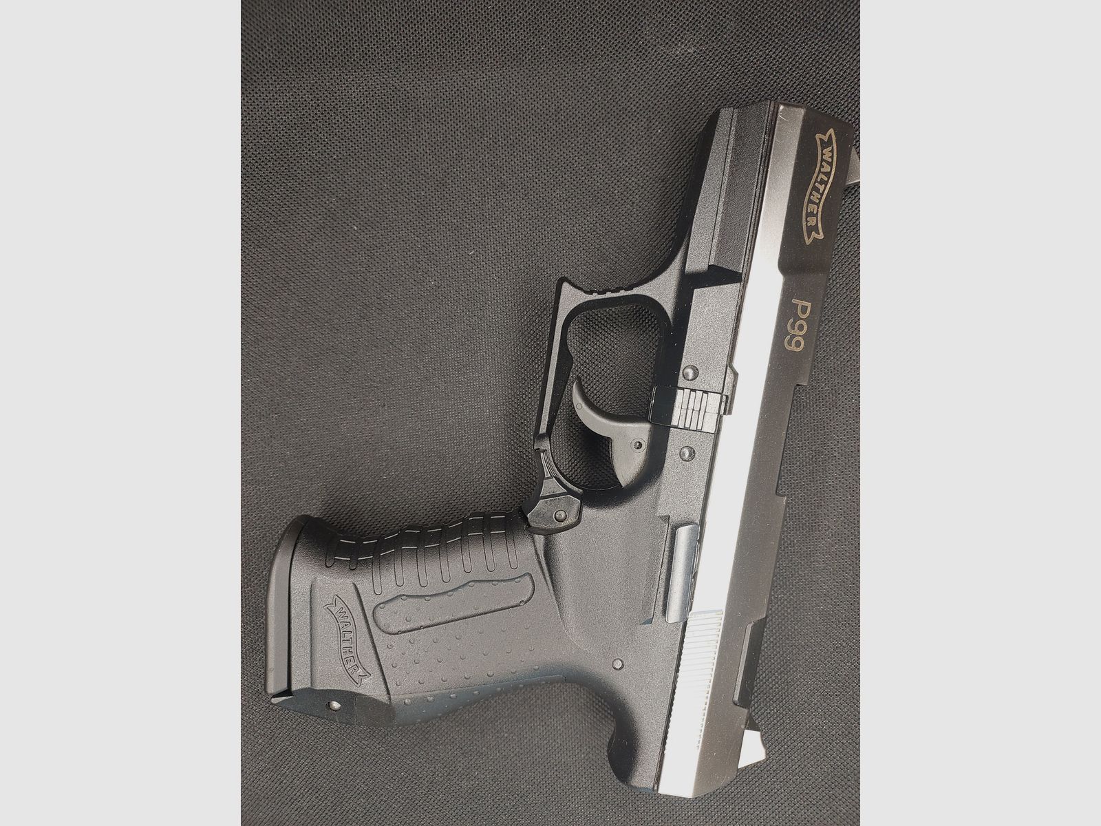 Pistolet d'alarme Walther P99 9mm P.A.K. bicolore Nickel (PTB 762) P 99