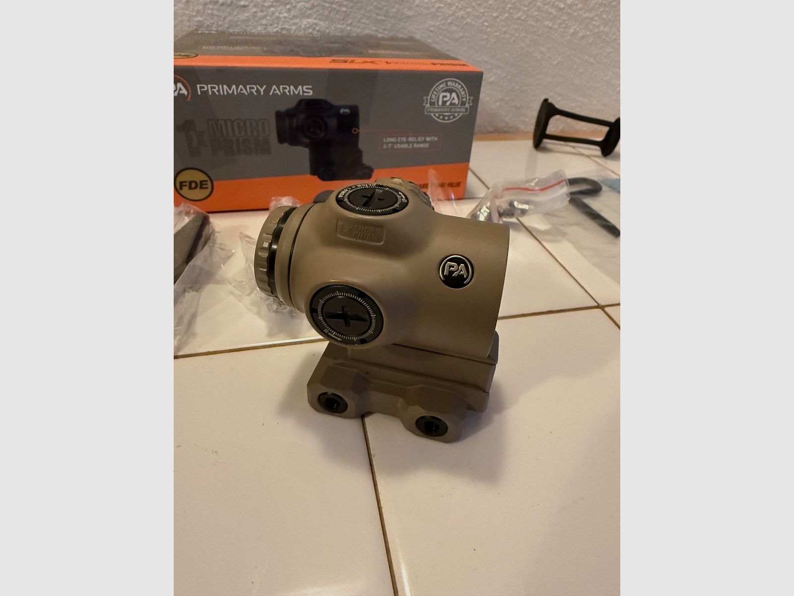 Primary Arms Slx 1x Micro Prism FDE Acss Cyclops red - Excellent condition