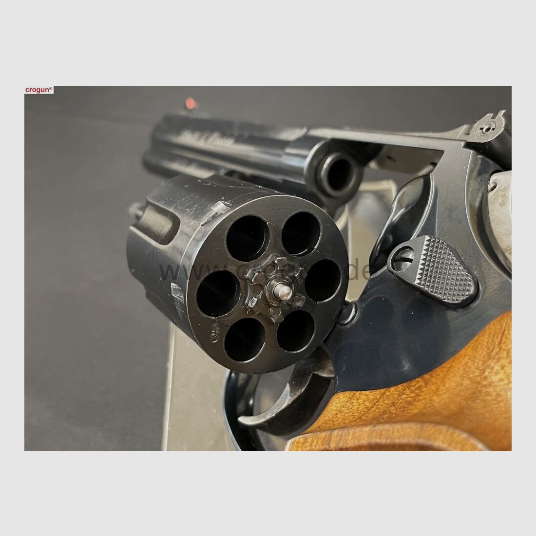 Smith & Wesson 586-4 Target Champion