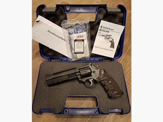 Smith & Wesson BLACK-DIAMOND UNIVERS CUSTOM TARGET S&W 586 6" inches 357 Magnum