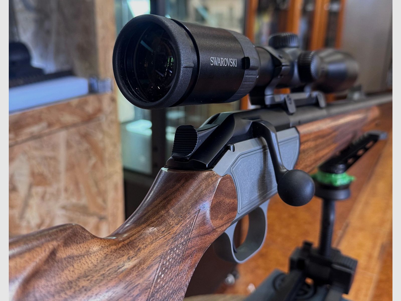 Repetierbüchse Blaser R93 .416 Remington Magnum mit Swarovski Z6 – gebraucht, Bild 3 von 4
