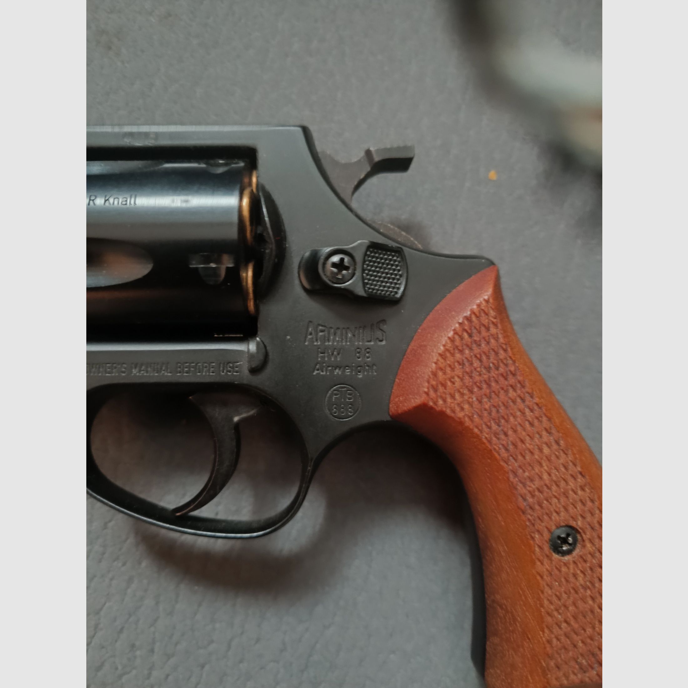 Wierook Ambrosius met PTB