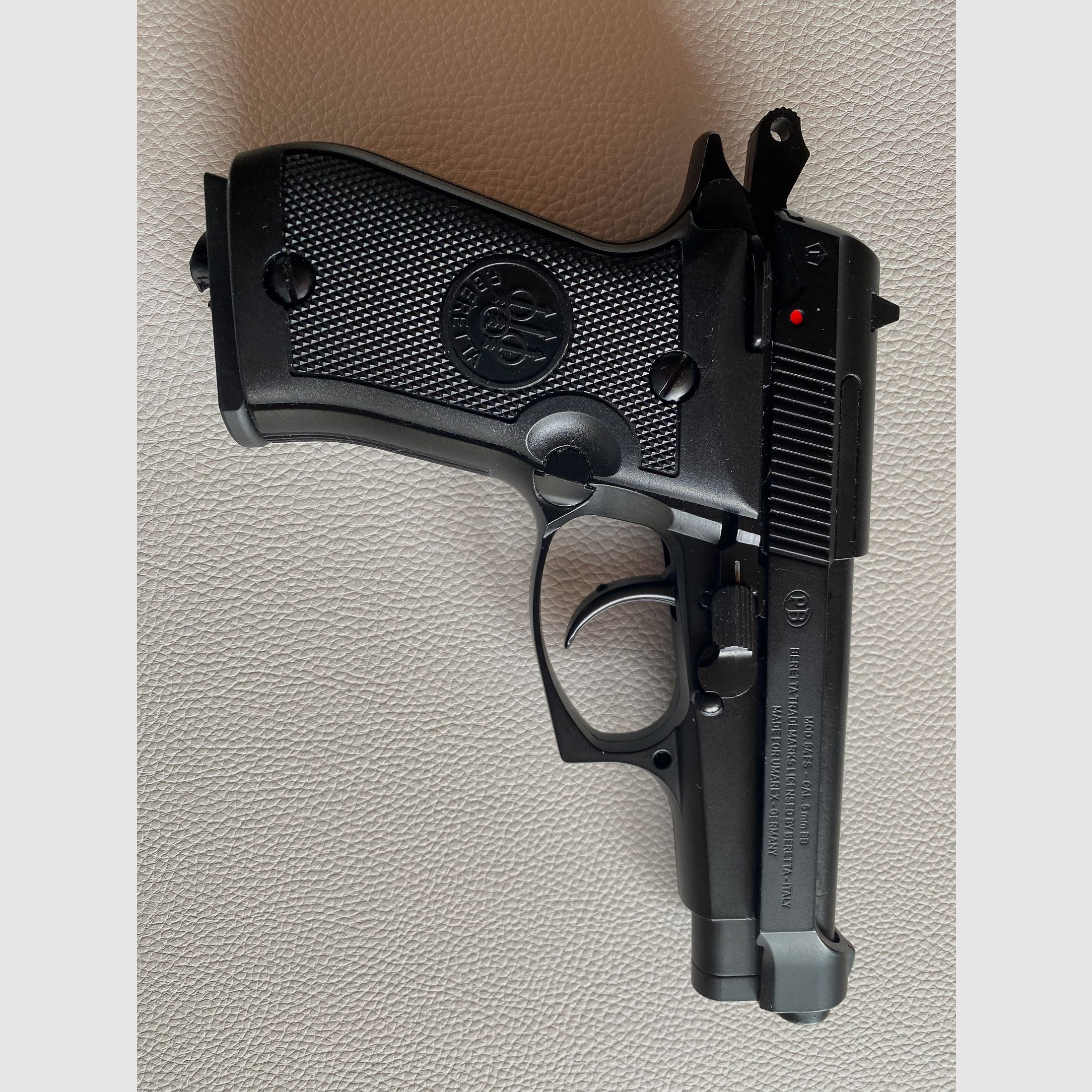 Beretta Mod. 84 FS CO2 Airsoft Pistole
