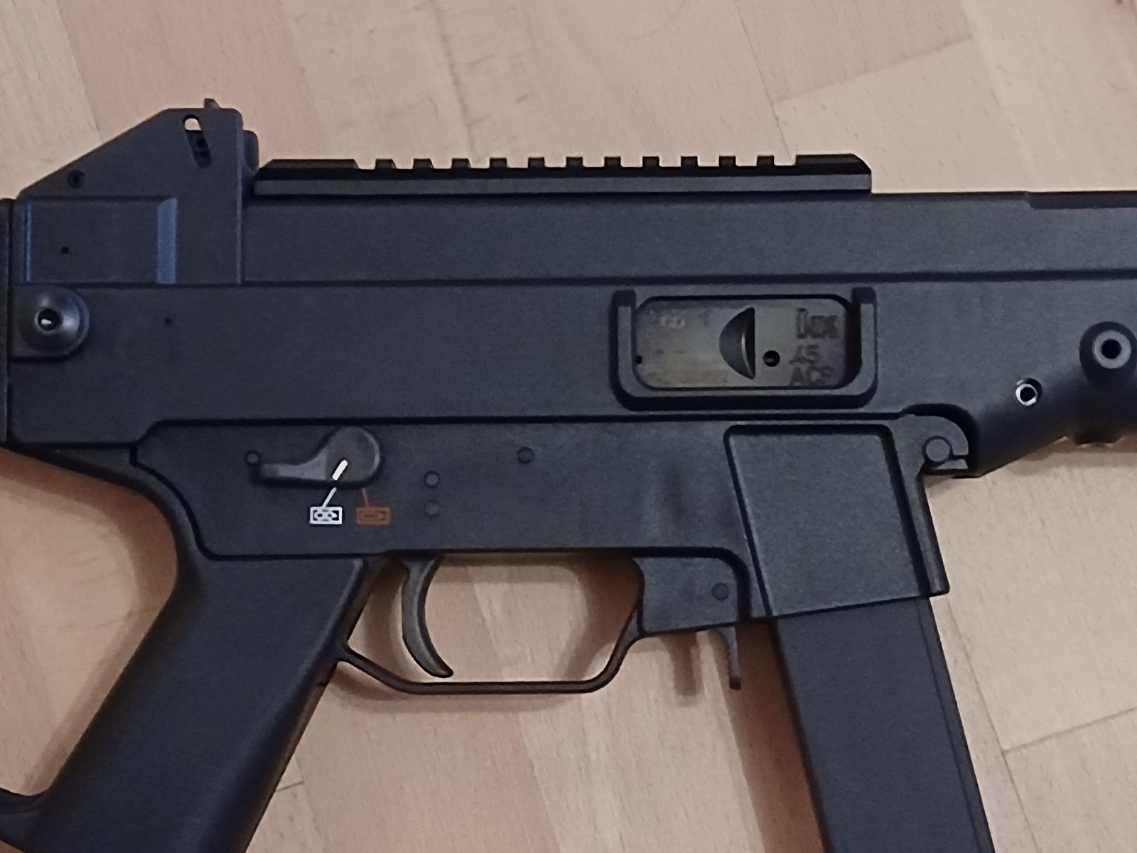 Heckler & Koch USC, .45 ACP, neuwertig