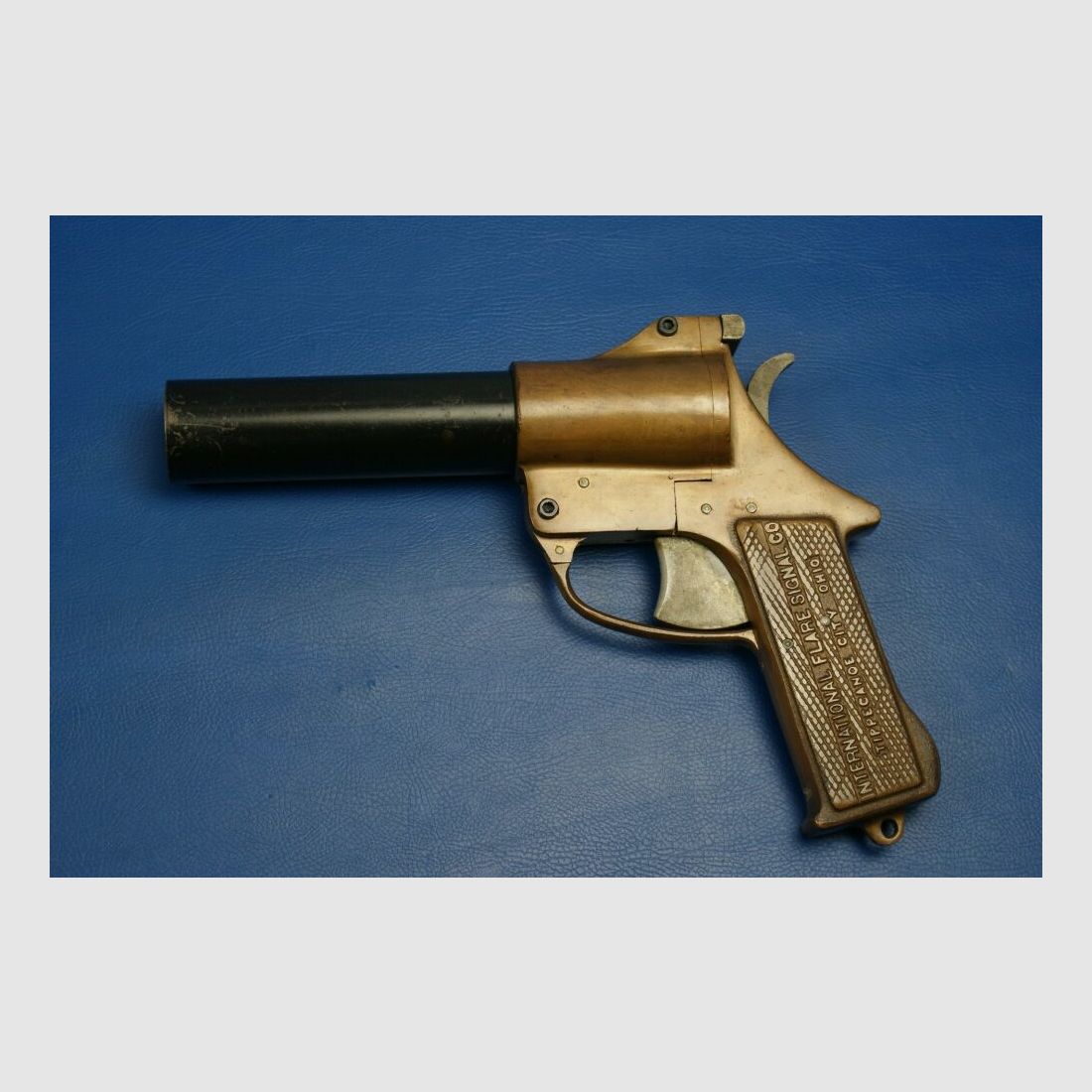 International Flare - Signal Co. ohne 4 (Signal)