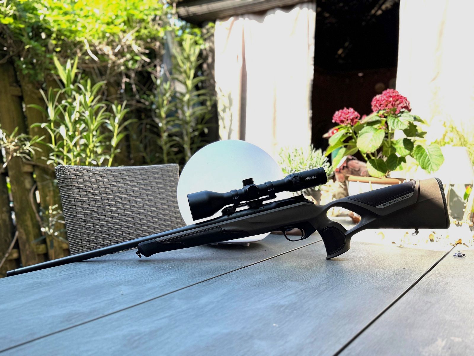 Blaser R8 Professional Success Ultimate Leather W ZESTAWIE. Obiektyw Steiner RANGER 6 (3-18 x 56mm)