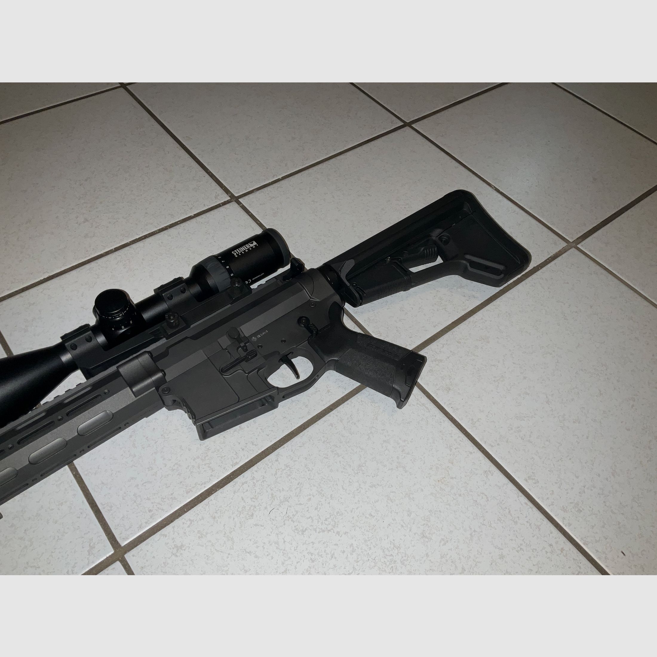 DAR AR15 Halbautomat Exclusiv in .223 und .22 Wechselsystem