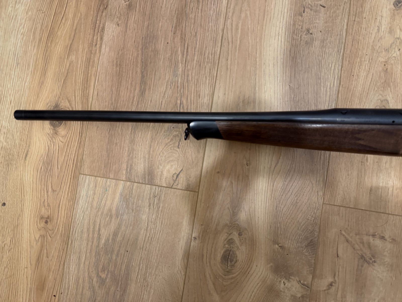 Blaser R8 Standard mit Holzschaft 8x57 IS Mündungsgewinde M15x1