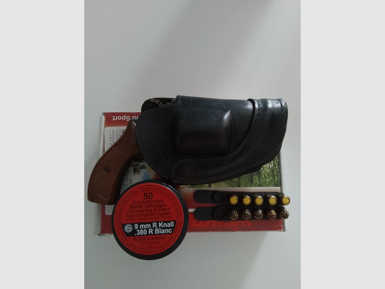 Weihrauch HW 37 blank-firing revolver 9 mm pak, immagine 4 di 6