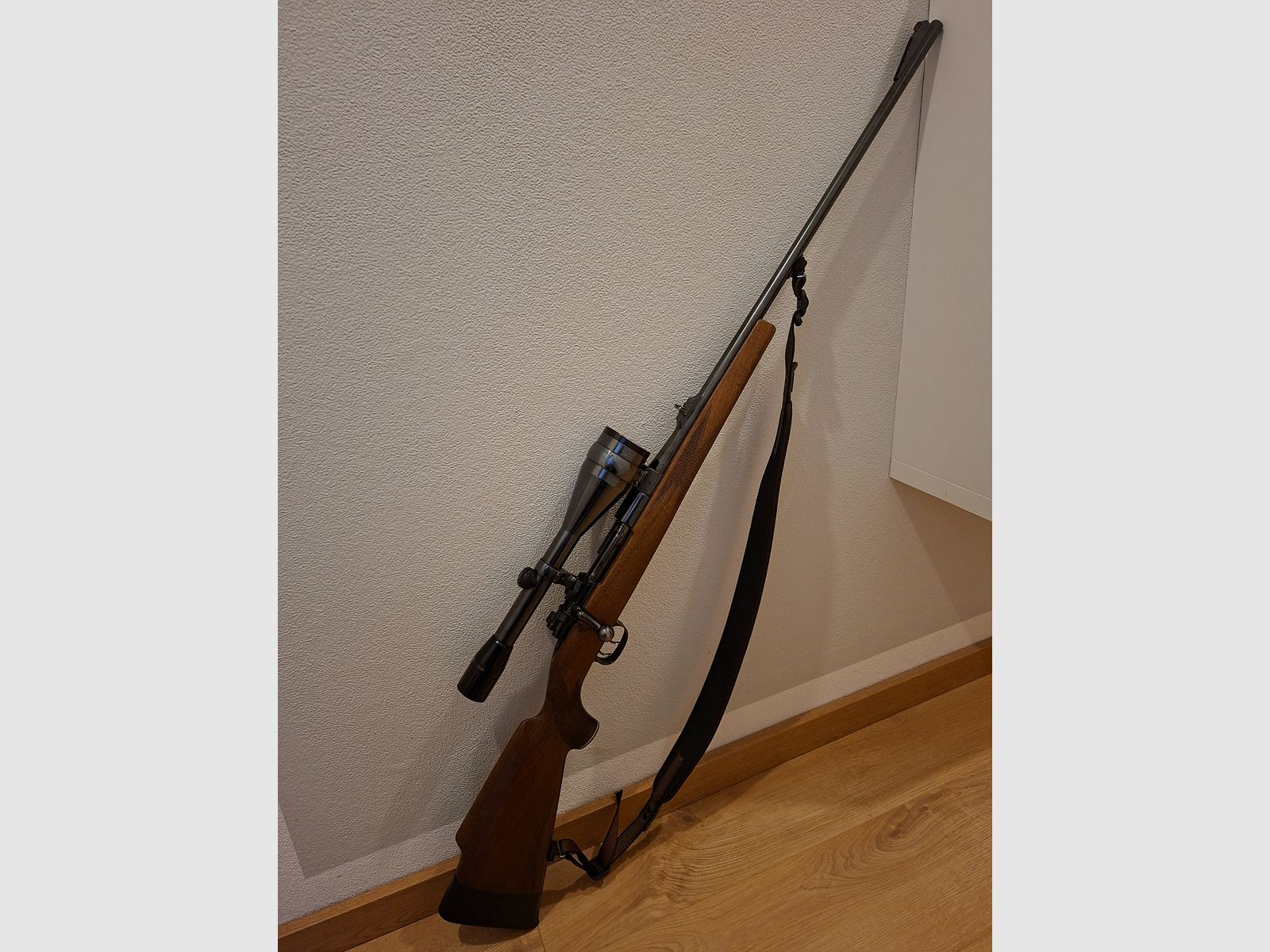 Grendelgeweer 8x68S, afbeelding 2 van 4