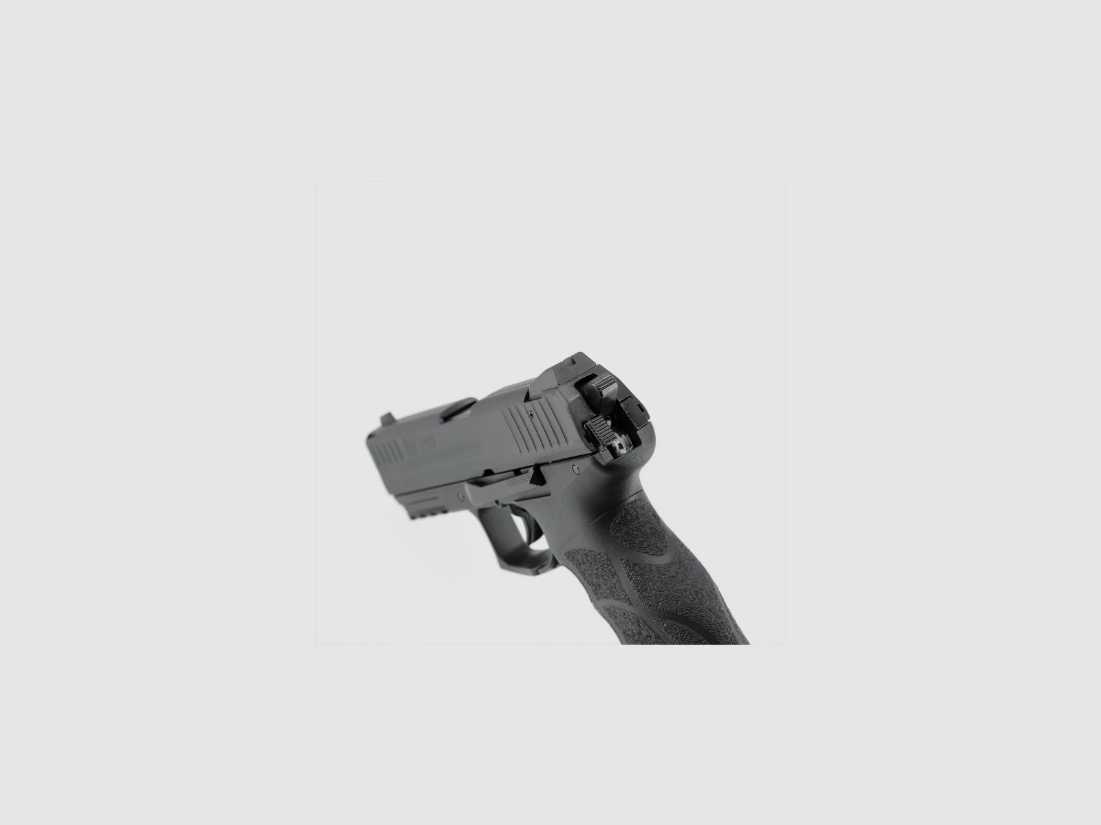 HECKLER & KOCH P30 Schreckschuss Pistole 9mm P.A.K.