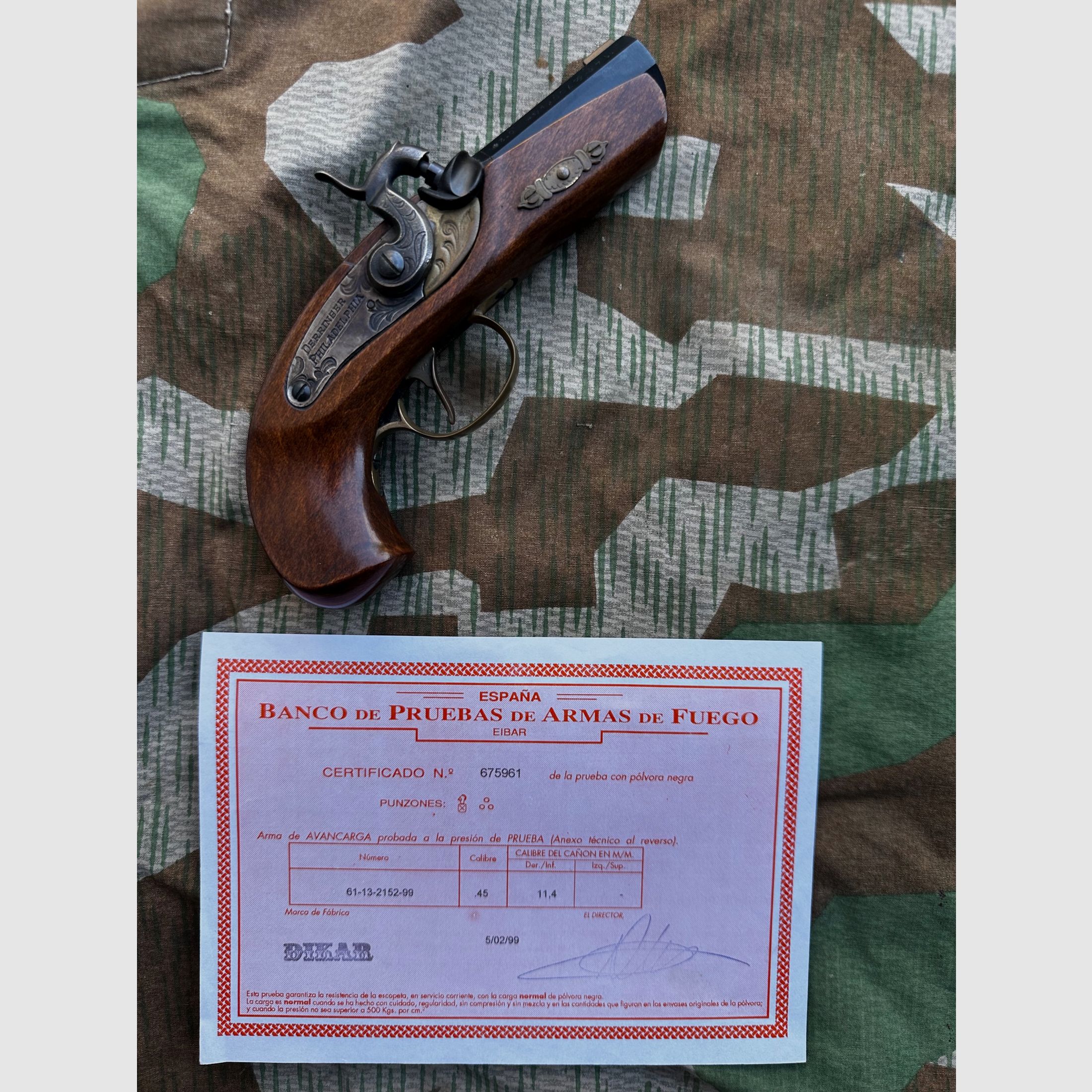 Philadelphia Derringer Dikar 45 cal. Top condition